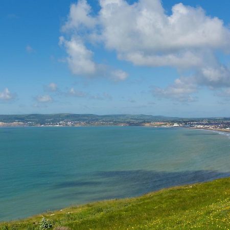 Chalet 56 Sandown Bay Holiday Centre Generous Money Off Ferry Crossing & Special Offer Until End Of June, September And Halloween Deals Now On Exterior photo